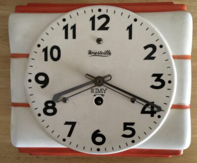 Art-deco kitchen clock
